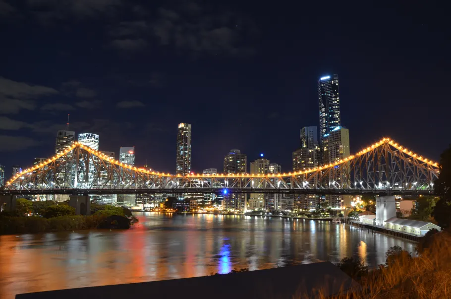 Storey Bridge and Brisbane CBD by night